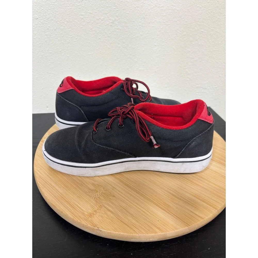 Heelys Skate Shoes Kids Size‎ 6 Black Red Canvas Low Top Roller Sneakers